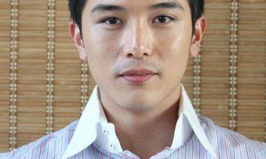 “花样美男”--天秤邱泽