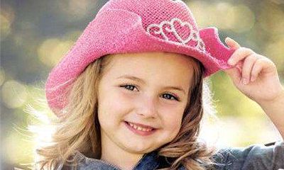 李姓有寓意的女孩名字,好听的李姓女孩名字