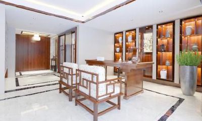 2019年农历四月初四是好日子吗，适合装修动土吗？