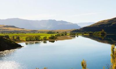 2020年9月7日白露出生的男孩五行缺木取名