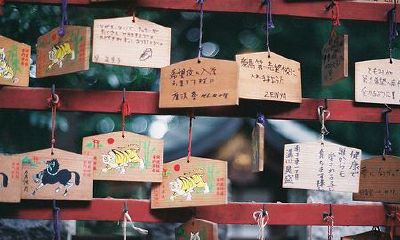 狗年姓容女孩名字大全 属狗容姓女宝宝起名2018