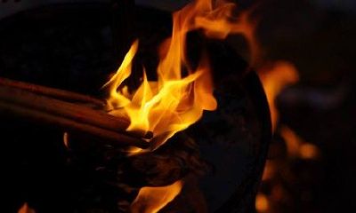 梦到自己上香上贡