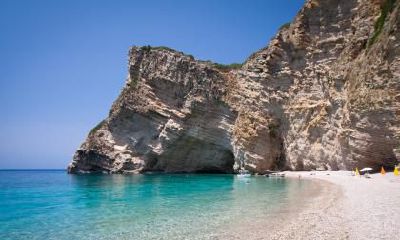 2020年11月22日小雪出生五行缺火男孩100分名字！