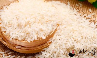 梦到自己手上抓一把稻米