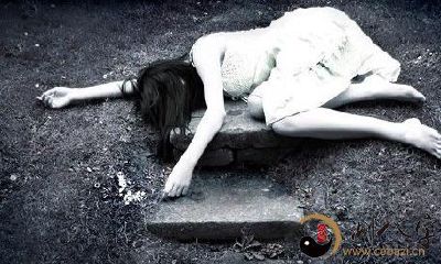 梦见死人向我想莱,我给她二颗葱