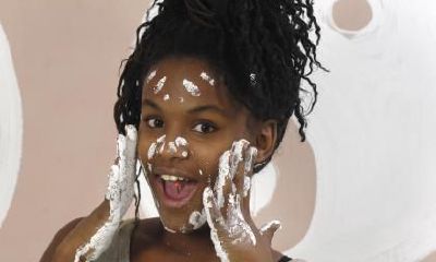 2019猪年正月初十五行缺木女孩起什么名字好听又吉利？