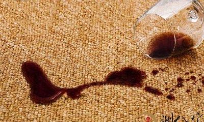 梦见酒撒落地面上