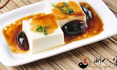 梦到自己在吃豆腐