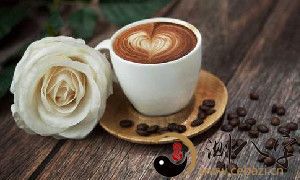 梦到现磨咖啡撒了一地