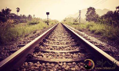 梦到火车轨道