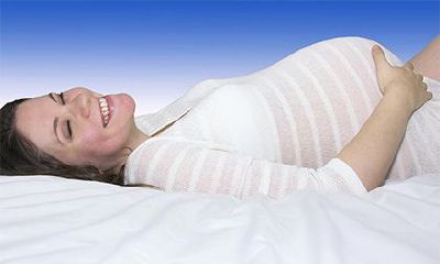 在2022年8月适宜剖腹产的日子有哪些，剖腹产有什么优缺点？