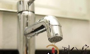 梦见水龙头坏了直喷水