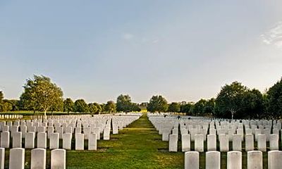 2021年农历七月二十一日可以出殡安葬吗？