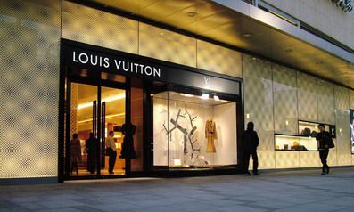 2022年农历十月属兔人适合店铺开张的日子，开业当天忌讳什么？