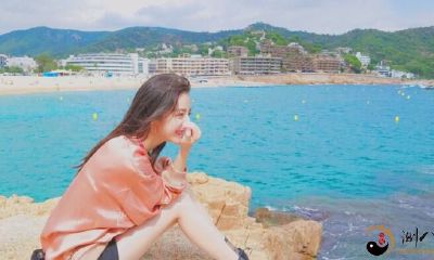 梦见和别人笑着说话