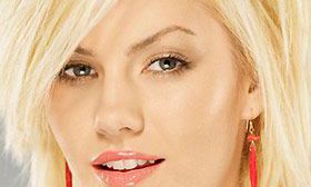 热辣“邻家女孩”--射手伊丽莎-库斯伯特