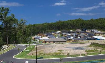 2020年农历闰四月初九五行属火女孩名字