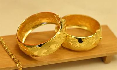 2018年9月23日出生的男孩应该怎么取名？五行缺木应该怎么取名？