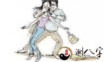 梦见钱被他人抢了