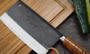 梦见买菜刀送礼