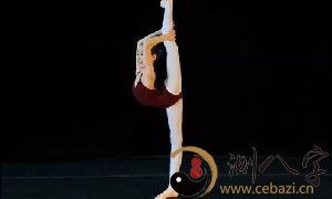 梦见舞蹈表演动作记不住