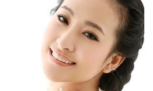 面相学说「千金难买额头痣」，额头的痣真的金贵