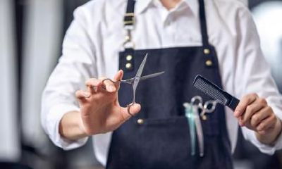 2019年农历十一月十七日的黄历日子怎么样，可以理发剪头发吗？