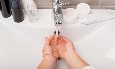 2019年农历十二月初三女孩出生什么命运？