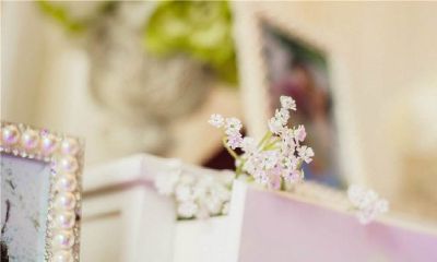 男狗女蛇在一起好不好？属蛇女在感情上有什么弱点？