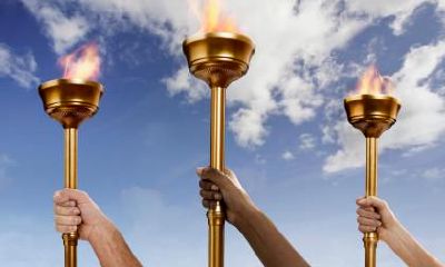 八字眉的面相吉利吗？女人八字眉的性格如何？