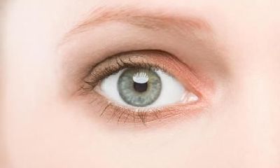 女性有酒窝好不好呢？女人有酒窝好命吗？