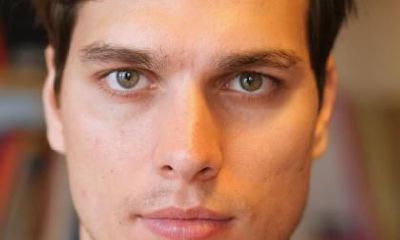 女人嘴唇厚的面相解析