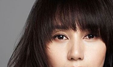 下巴有痣的明星有哪些_下巴有痣的名人介绍