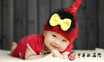 2018雨天出生的女孩名字