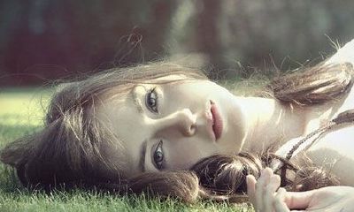 用怡字起名注意事项 怡字女孩好听名字大全