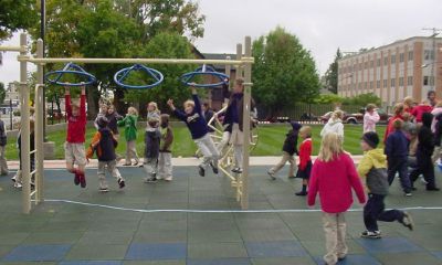 张姓羊宝宝起名取名中间带存字