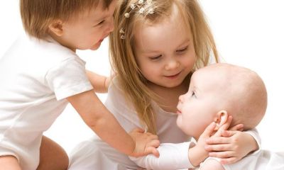 展姓鸡年女宝宝起名取名