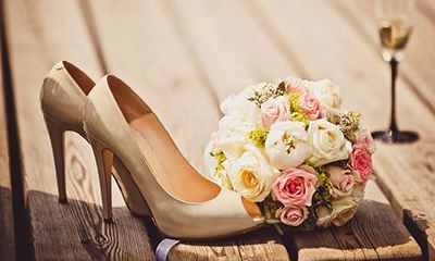 从痣相看哪些人钱多命好？