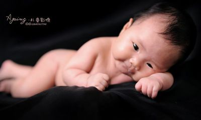 2017年宝宝的起名取名姓何