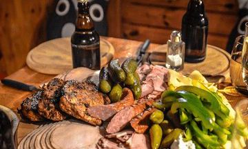 五行属木的餐饮店名字（五行属木的人开店取什么名字）