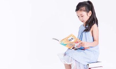 女孩桐和橦哪个取名好（桐字取名女孩名字大全）