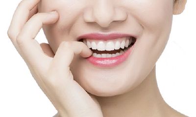 梦见自己掉了好一颗牙齿是什么意思（梦到下面牙齿掉了一颗）