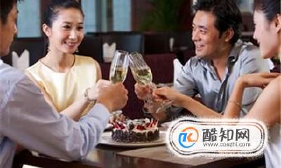 摩羯男知道我喜欢她（摩羯男想娶你的表现）