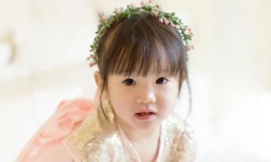 取名姓张女孩名字（女孩取名用字大全）