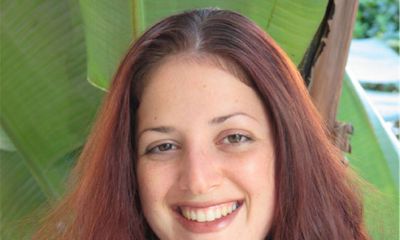 属蛇女为什么管不住老公（属蛇女命里几个孩子）