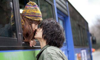 天秤座对喜欢的人心动的表现（天秤男暗恋的典型表现）