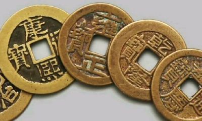 钥匙扣上戴什么招财（女人钥匙扣上挂什么辟邪招财）