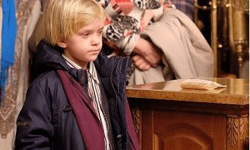 八字缺水起名一定要带水吗（缺金缺水取名）