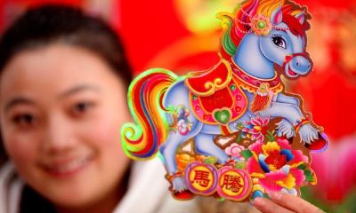 属马正月出生的名人（2002年属马的是什么命）