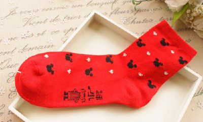 为什本命年要穿红色（本命年穿红色真的有用吗）